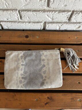 G.I.L.I Women's Gray Ivory Python Snakeskin Leather Tassel Clutch Bag
